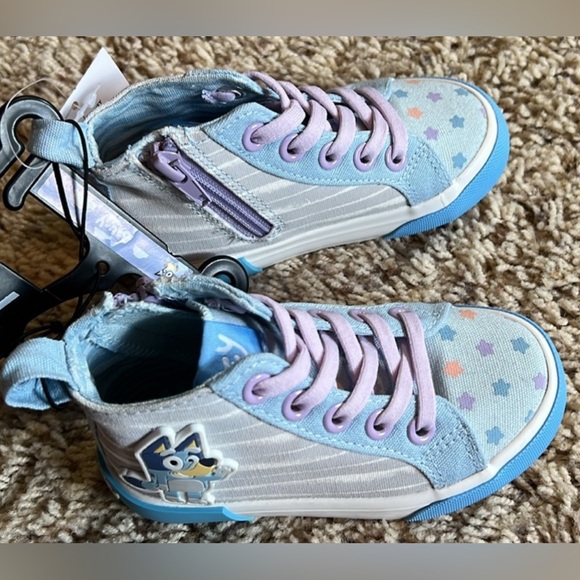 Disney Bluey Toddler Girls Bluey and Bingo Hi-Top Lace-up Sneakers - Picture 7 of 7